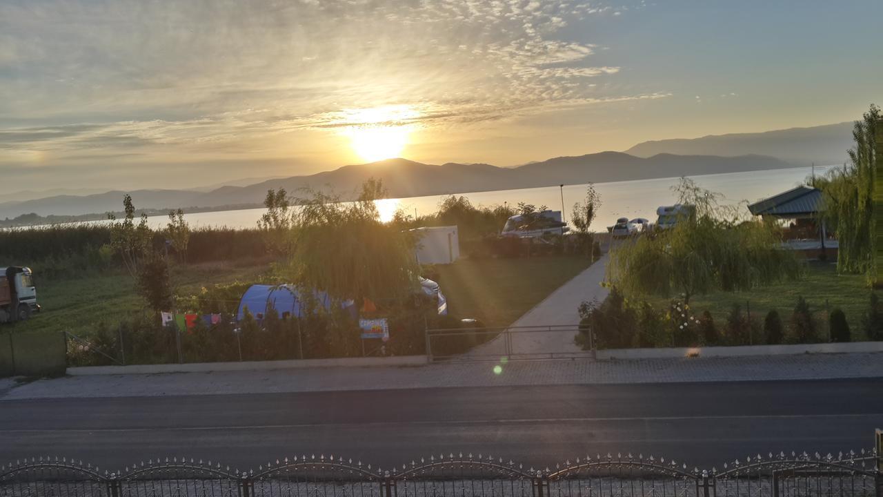 Sunrise Hotel & Camping Struga Exterior photo